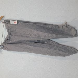 NWT Linnea Capri elastic waist pants